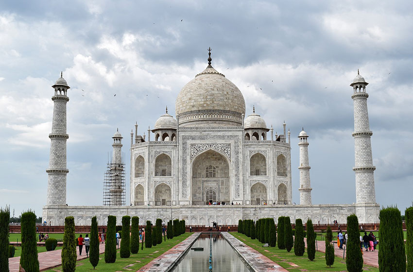 Golden Triangle Tour 2 Nights 3 Days – Delhi, Agra & Jaipur by Private Car